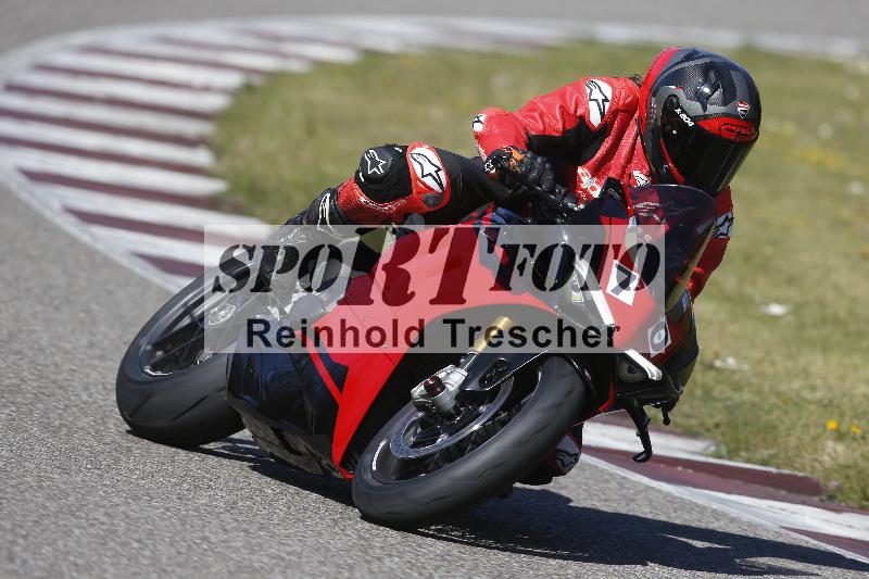 /06 08.04.2026 Cornu Master School ADR/Gruppe gruen/70